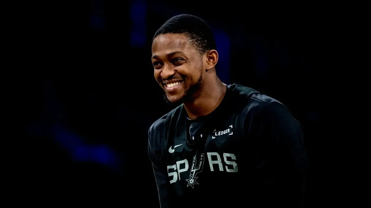 troca De'Aaron Fox Clippers