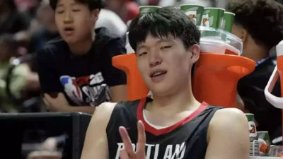hansen yang blazers técnico