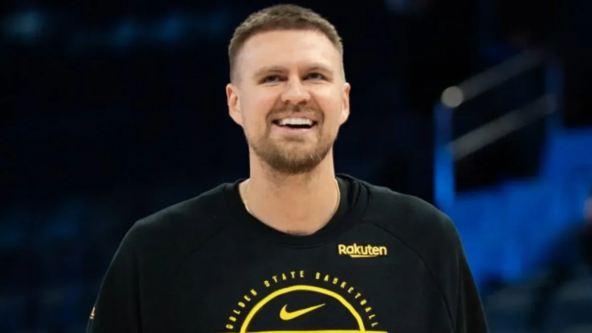 kristaps porzingis warriors desfalque